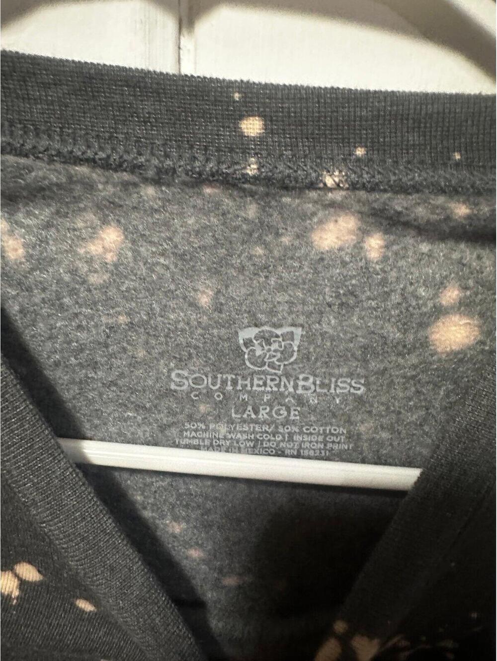 Sweatshirt - Picture 3 of 3